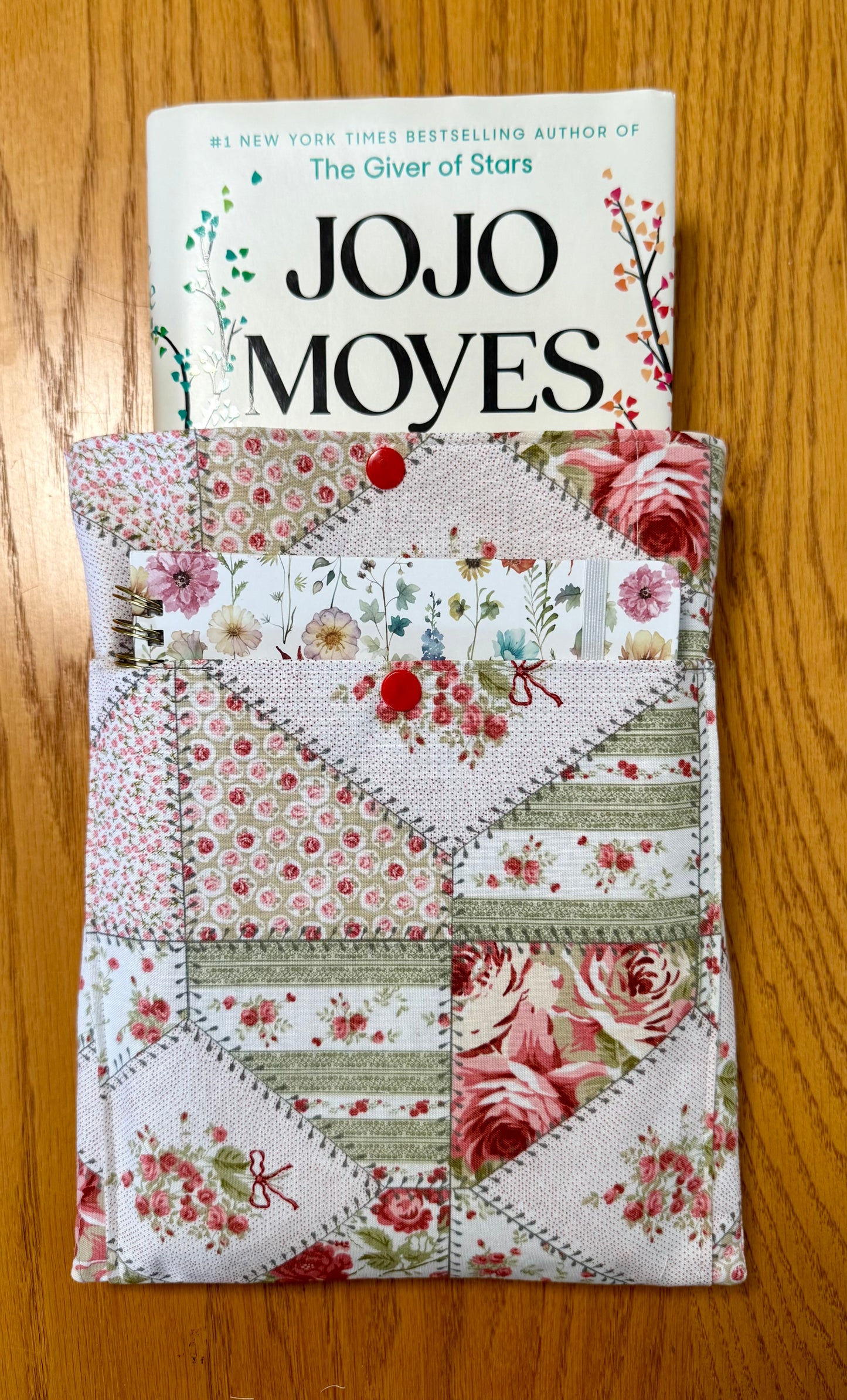 Rose Cottage Patchwork Book Sleeve - Large