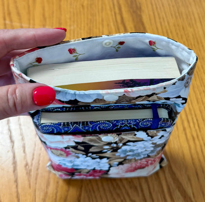 Midnight Garden Medium Book Sleeve with Pocket
