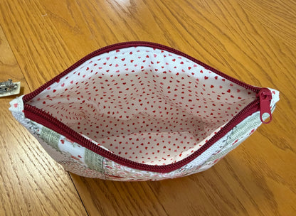 Rose Cottage Patchwork Small Zippered Pouch