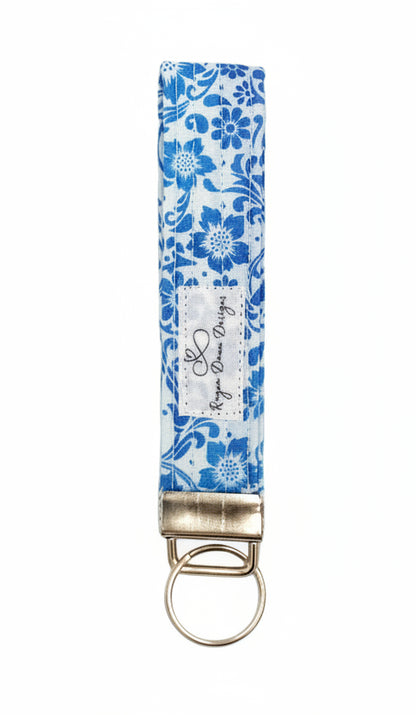 Bluebell Vine Wristlet Medium