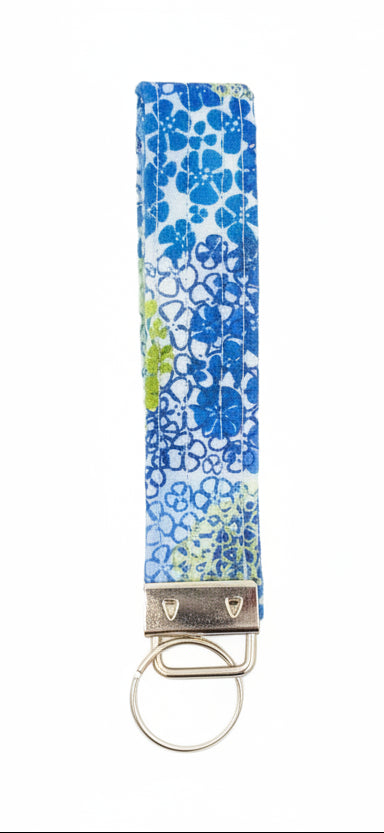 Ocean Bloom Wristlet Medium