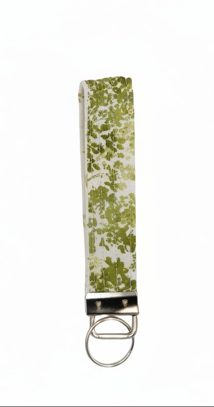 Spring Moss Wristlet Medium